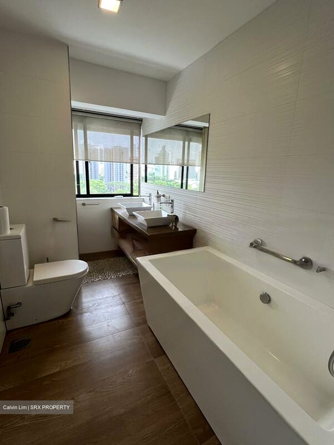 Townhouse Apartments (D9), Apartment #454494451